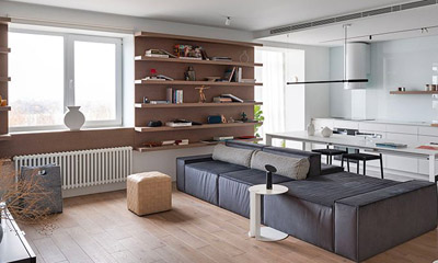 Life is not bound! The simple house for 28-year-old Ukrainian couple and children.